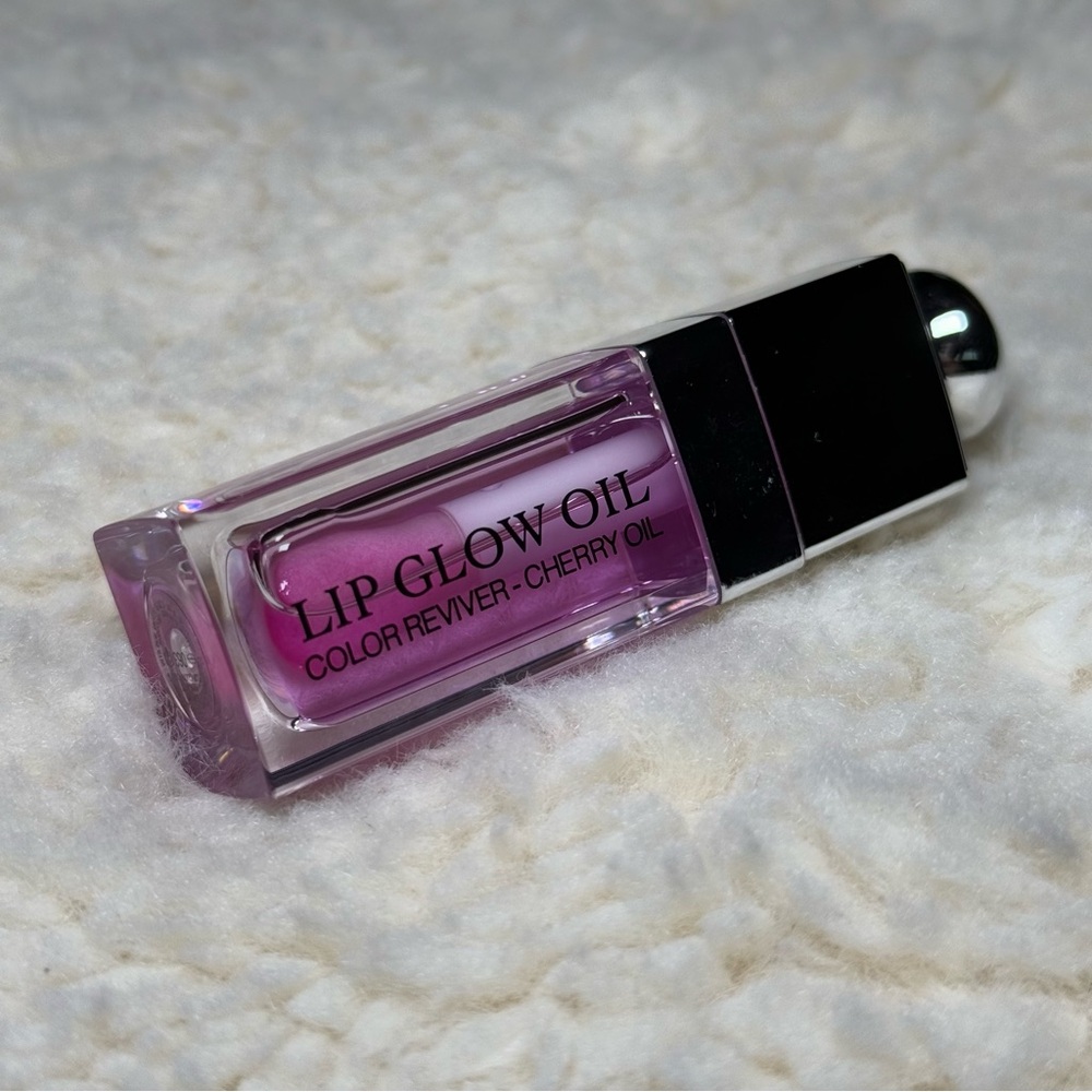 NWB Dior Addict Lip Glow Cherry Oil 063 - Dior Makeup - Rare